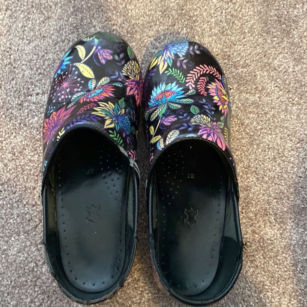 Danskos women's clogs